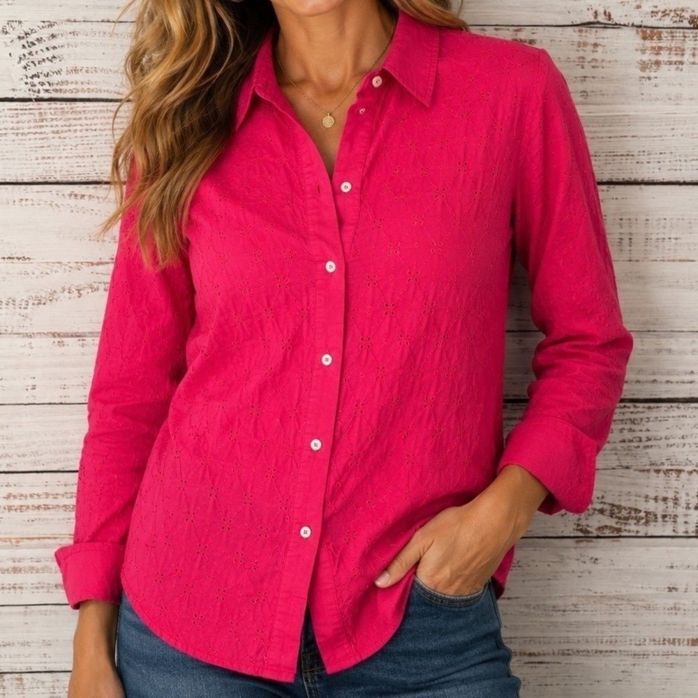 GAP Eyelet Button Down Shirt Women Small Pink Long Sleeve Cotton Excellent